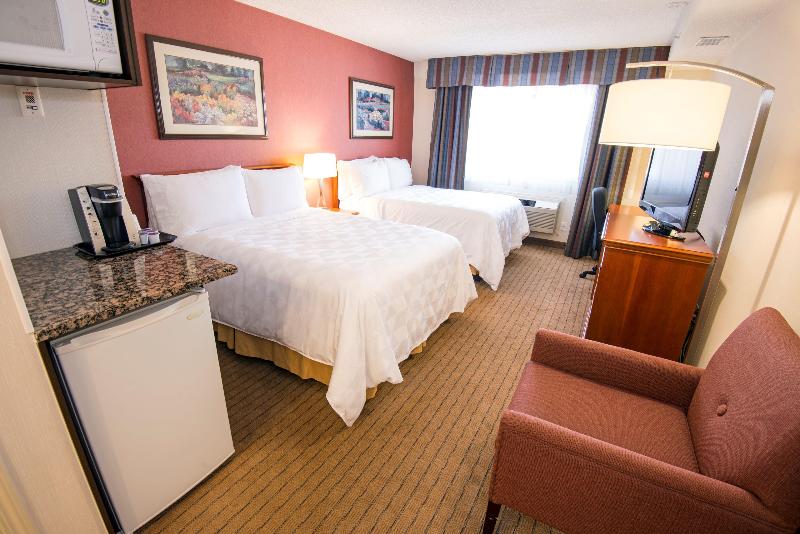 Holiday Inn Hinton image