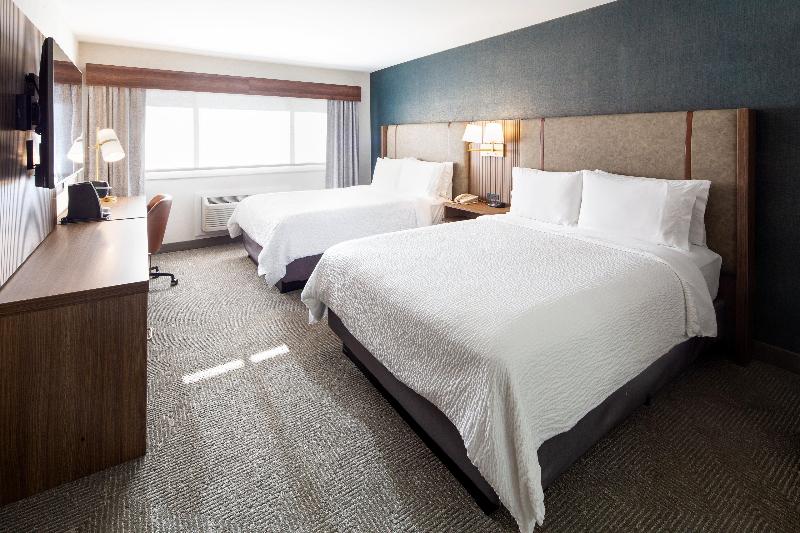Holiday Inn Hinton image