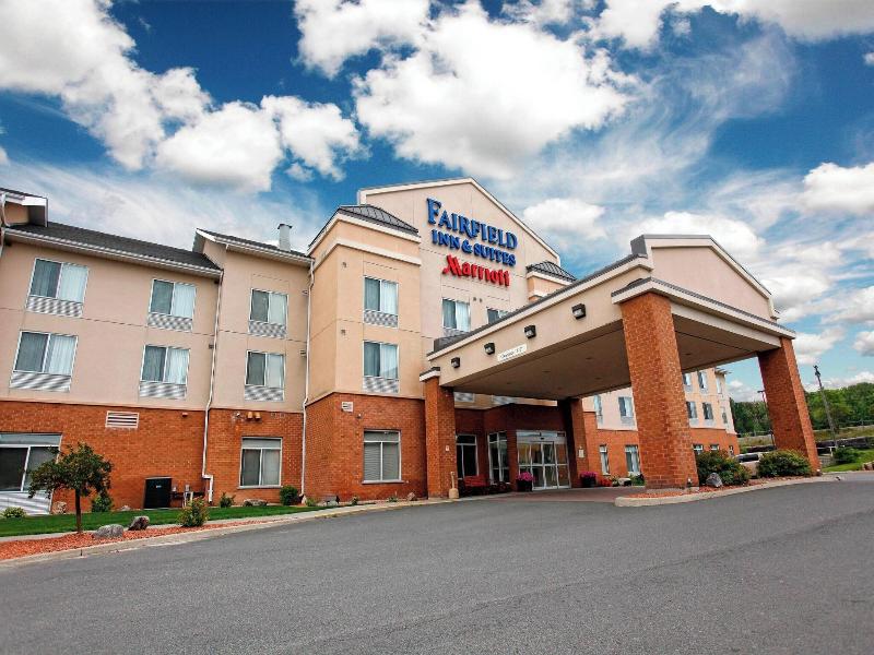 Fairfield Inn & Suites Sudbury image