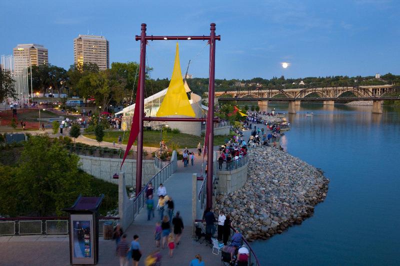 Holiday Inn Hotel & Suites Saskatoon Downtown