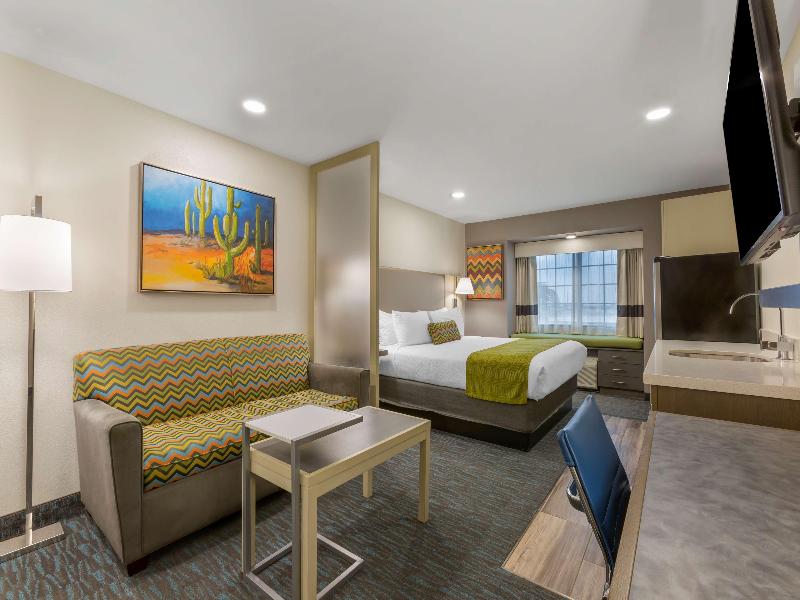 Best Western Plus Yuma Foothills Inn & Suites image