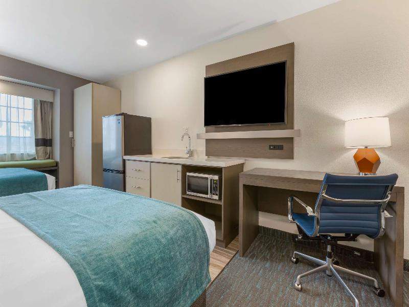 Best Western Plus Yuma Foothills Inn & Suites image