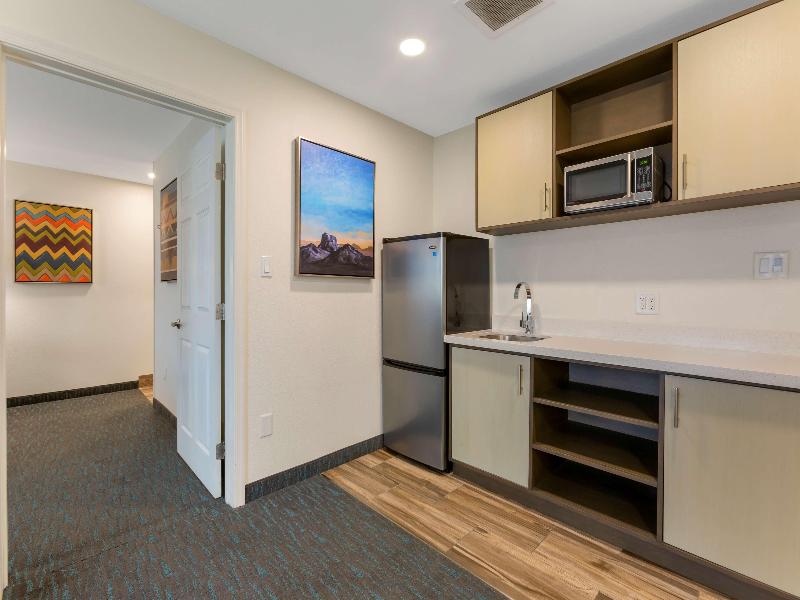 Best Western Plus Yuma Foothills Inn & Suites image