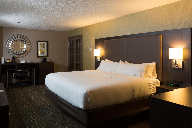 Holiday Inn Sudbury image