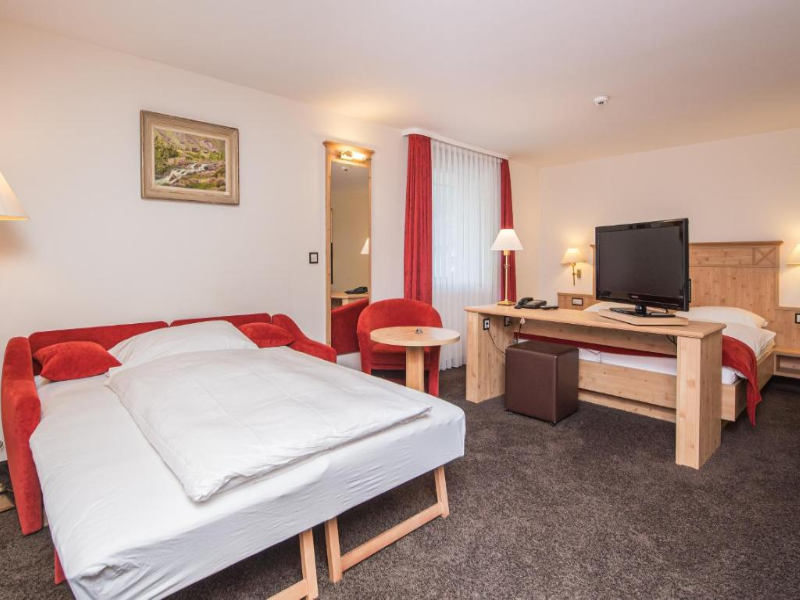 Hotel Täscherhof image