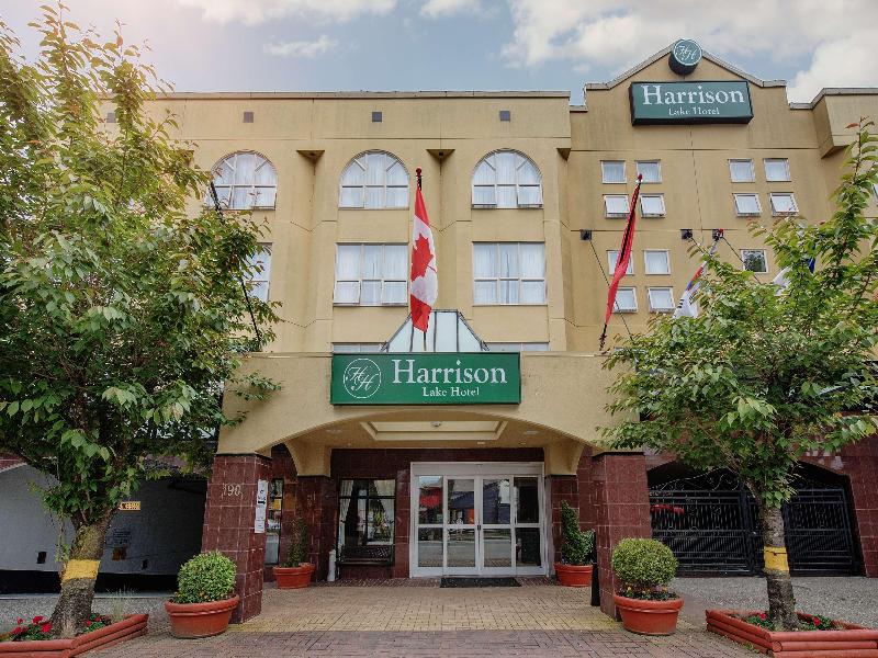 Harrison Lake Hotel image