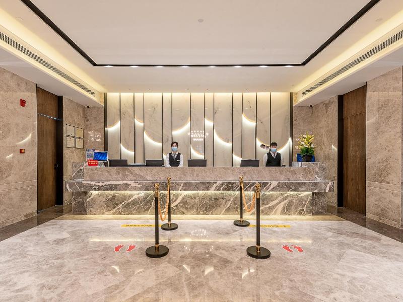 Zhuhai Overseas Chinese Hotel image
