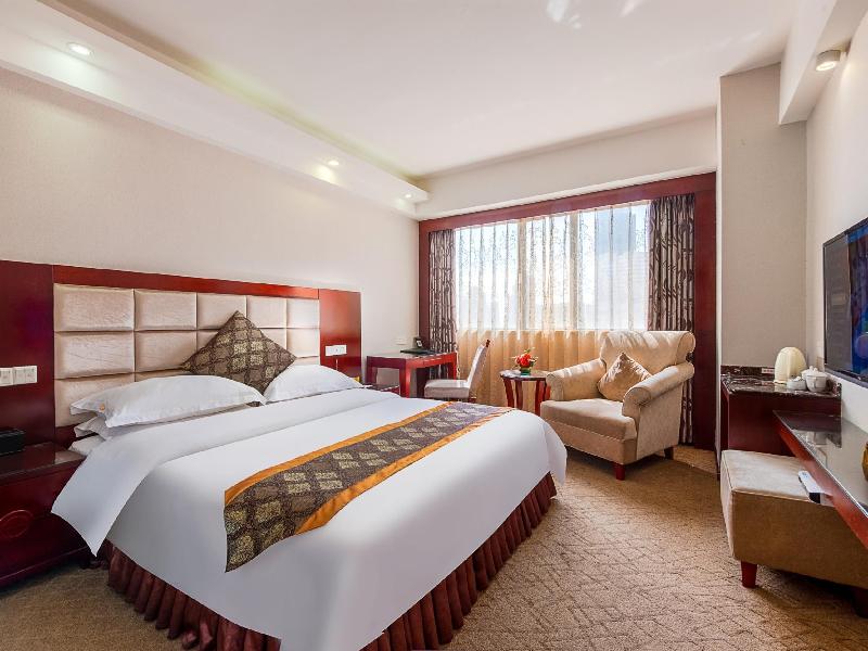 Zhuhai Overseas Chinese Hotel image