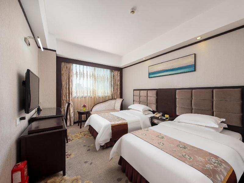 Zhuhai Overseas Chinese Hotel image