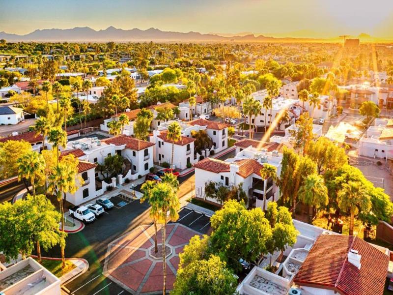 Scottsdale Camelback Resort image
