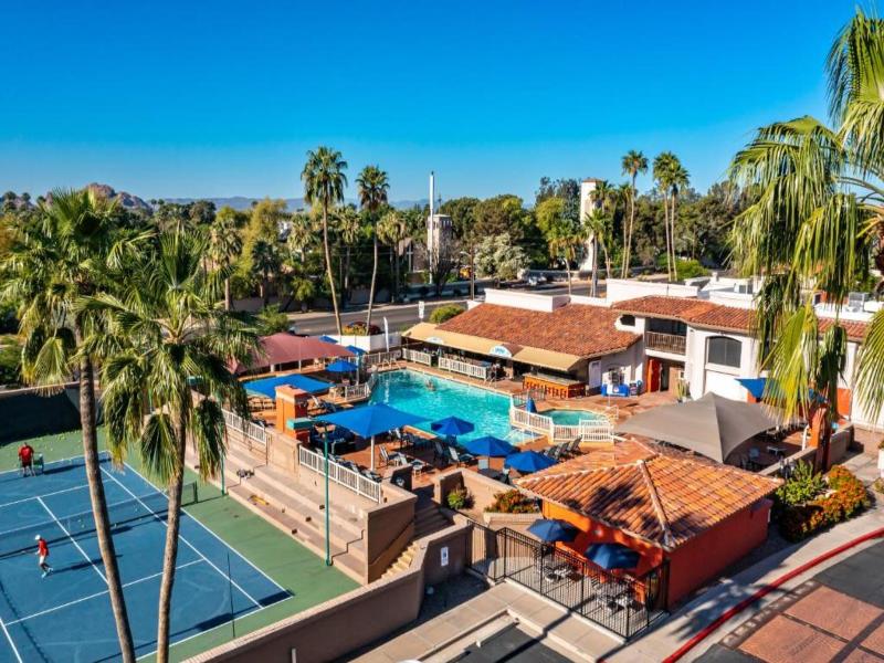 Scottsdale Camelback Resort image