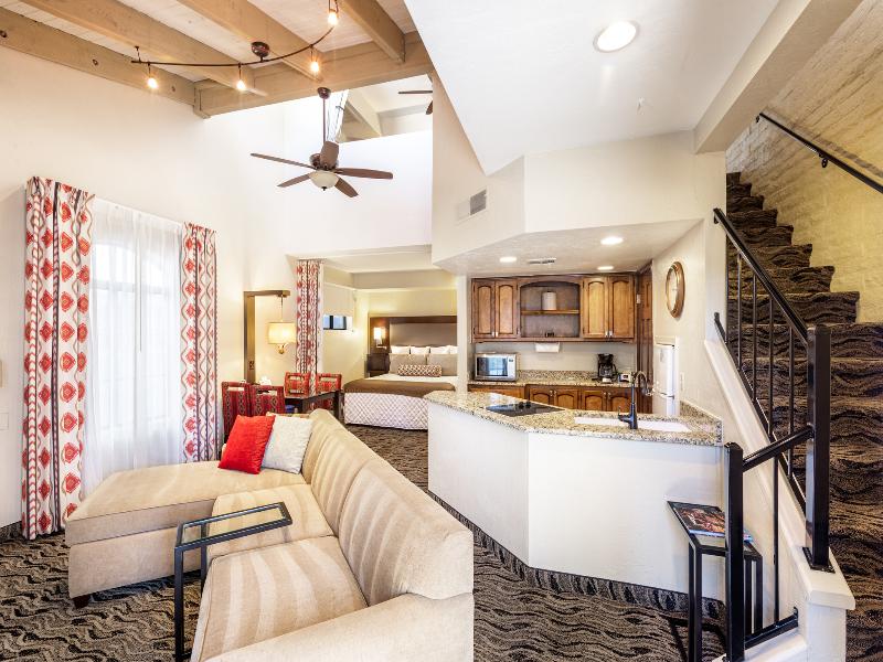 Scottsdale Camelback Resort image