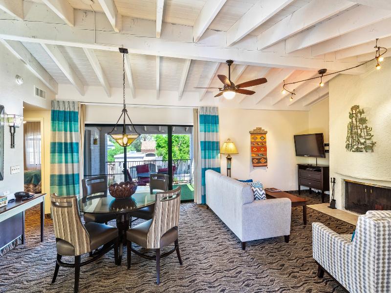 Scottsdale Camelback Resort image