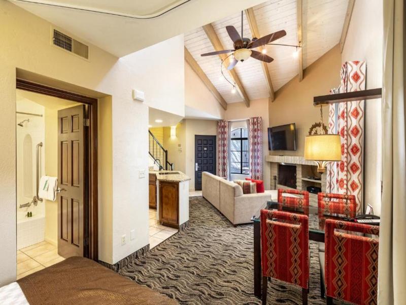 Scottsdale Camelback Resort image