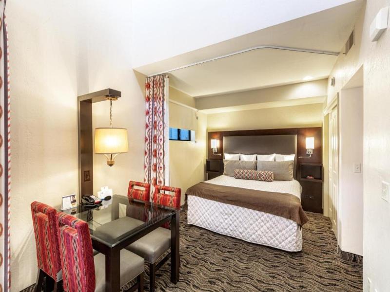 Scottsdale Camelback Resort image