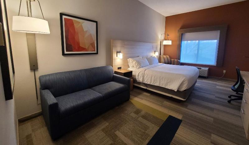 Holiday Inn Express Lordstown-Newton Falls/Warren photo 13