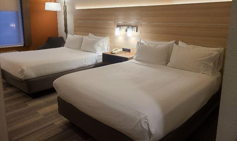 Holiday Inn Express Lordstown-Newton Falls/Warren photo 17