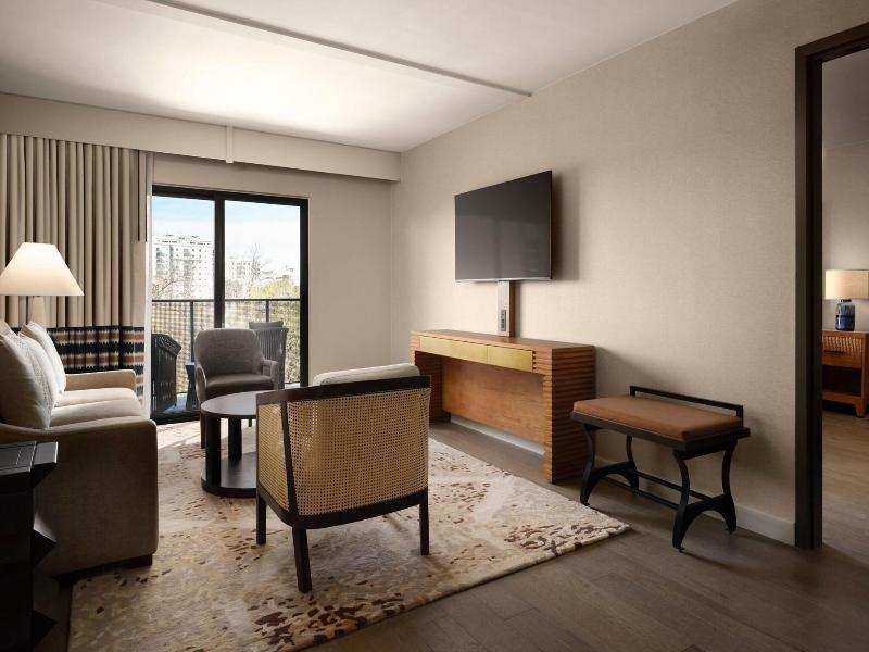 Marriott Plaza San Antonio image