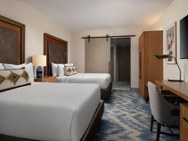 Marriott Plaza San Antonio image