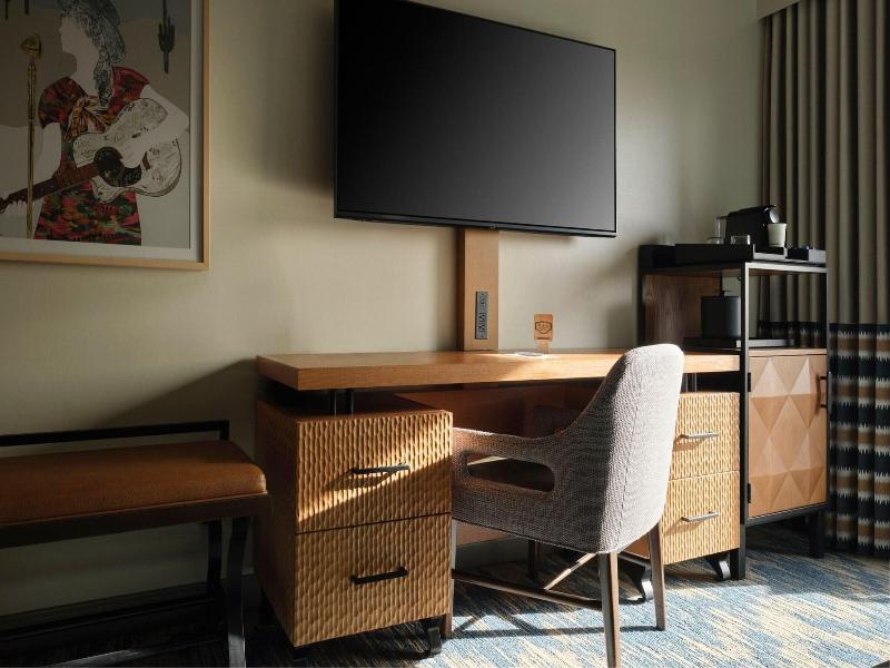 Marriott Plaza San Antonio image