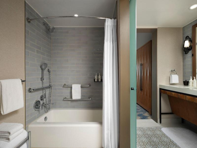 Marriott Plaza San Antonio image