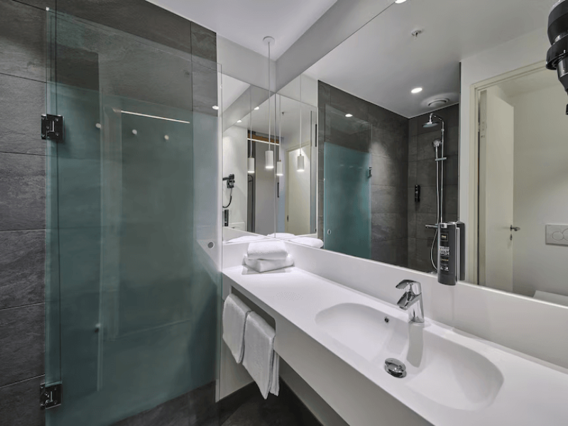 Comwell Aarhus Dolce By Wyndham image