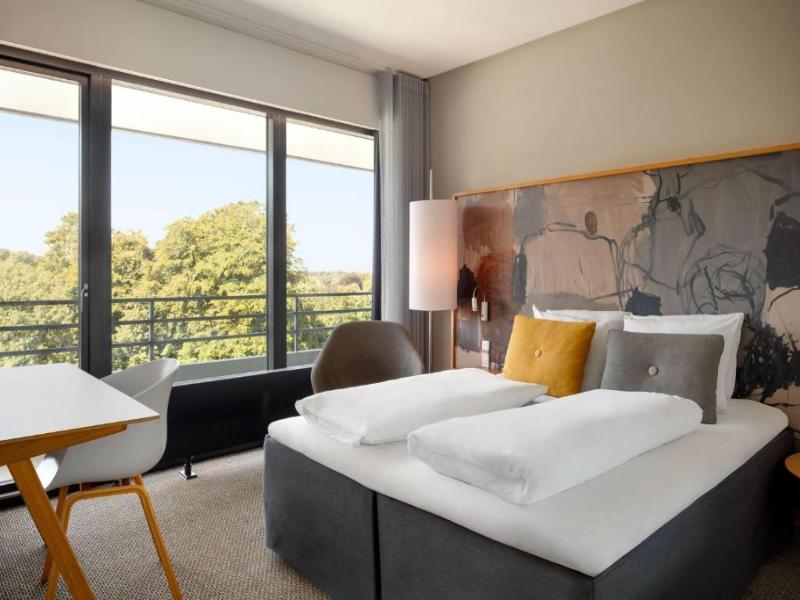 Comwell Hvide Hus Aalborg Dolce by Wyndham image