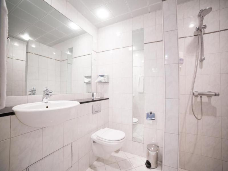 Comwell Hvide Hus Aalborg Dolce by Wyndham image
