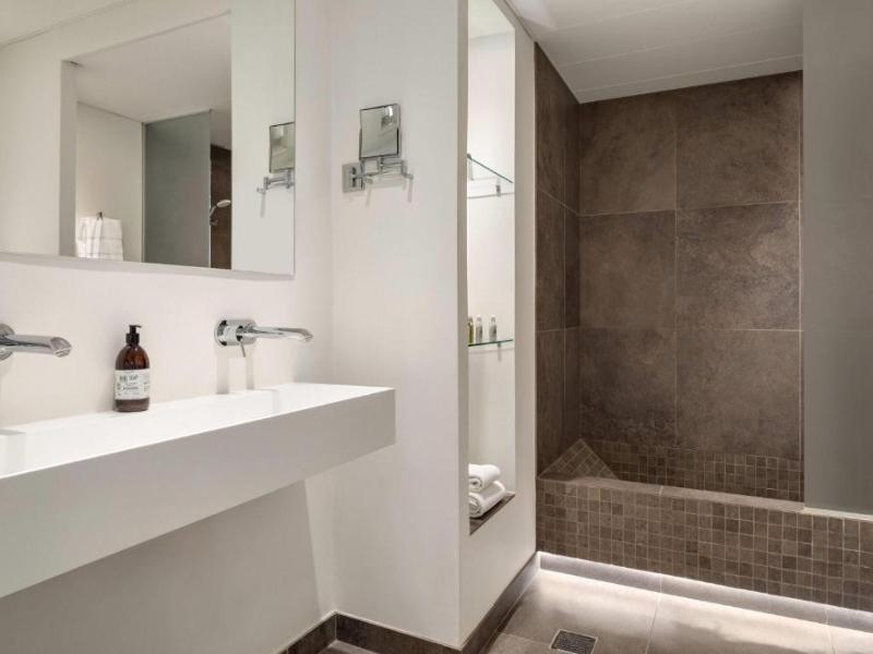 Comwell Hvide Hus Aalborg Dolce by Wyndham image