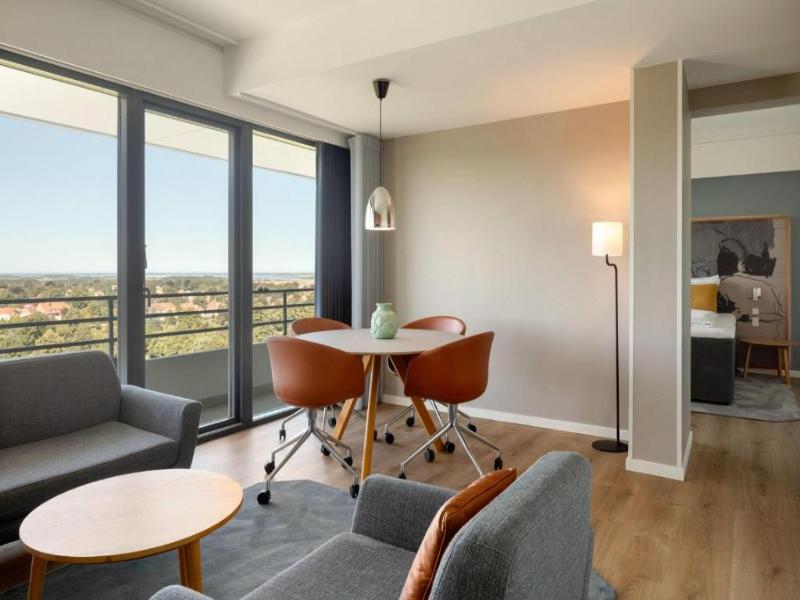 Comwell Hvide Hus Aalborg Dolce by Wyndham image