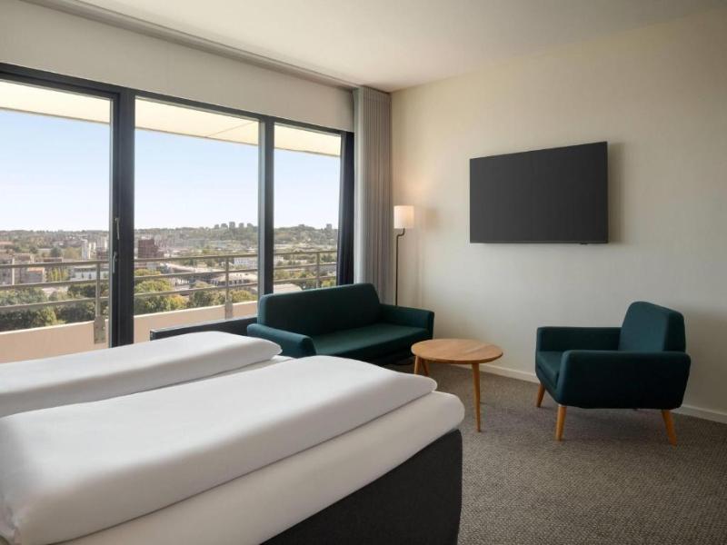 Comwell Hvide Hus Aalborg Dolce by Wyndham image