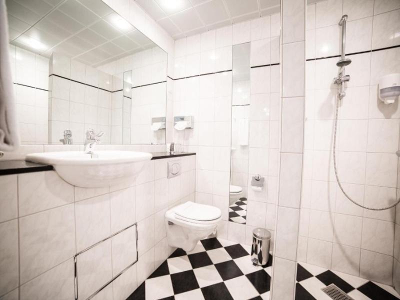 Comwell Hvide Hus Aalborg Dolce by Wyndham image