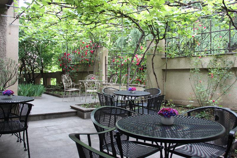 Iliani Hotel    image