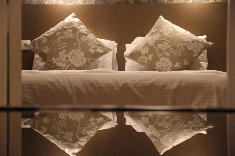 Iliani Hotel    image
