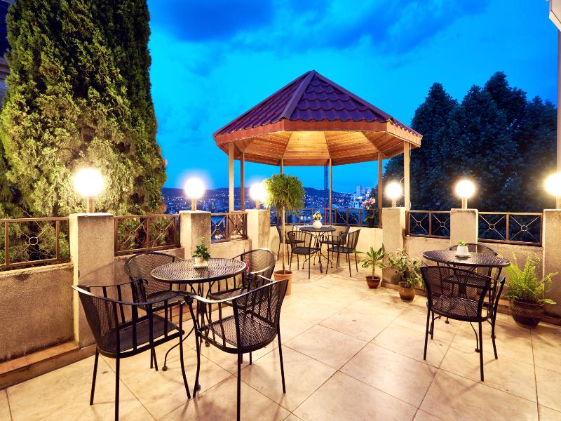Iliani Hotel    image