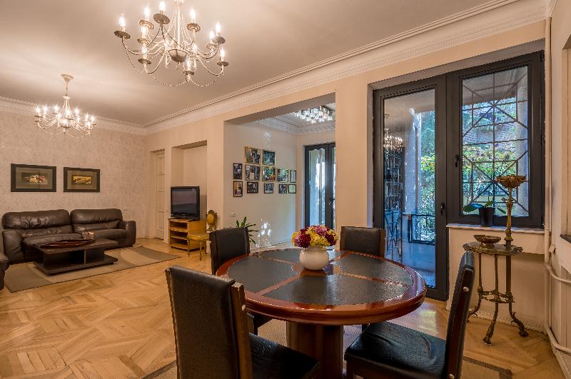 Iliani Hotel    image