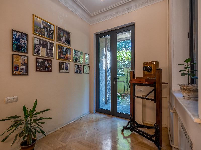 Iliani Hotel    image