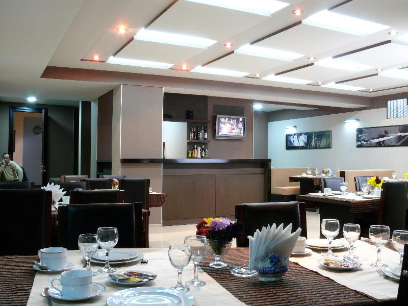 Iliani Hotel    image