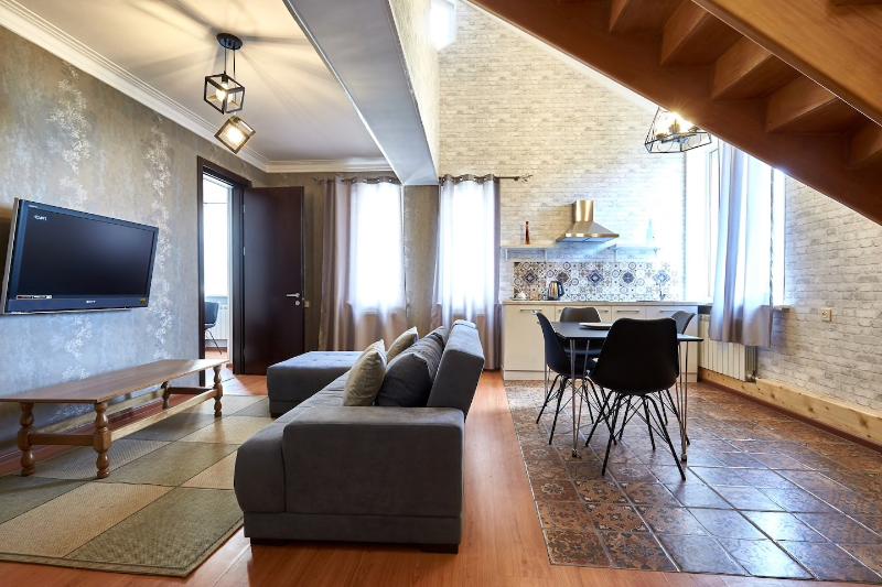 Iliani Hotel    image