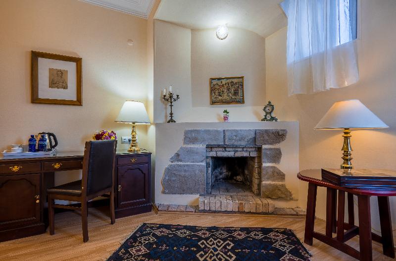 Iliani Hotel    image