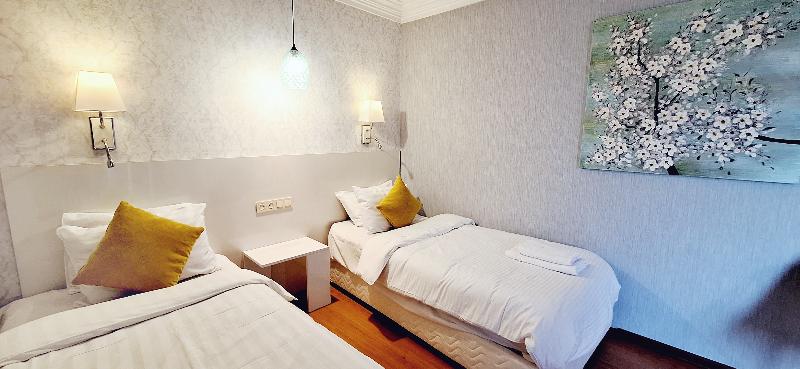 Iliani Hotel    image