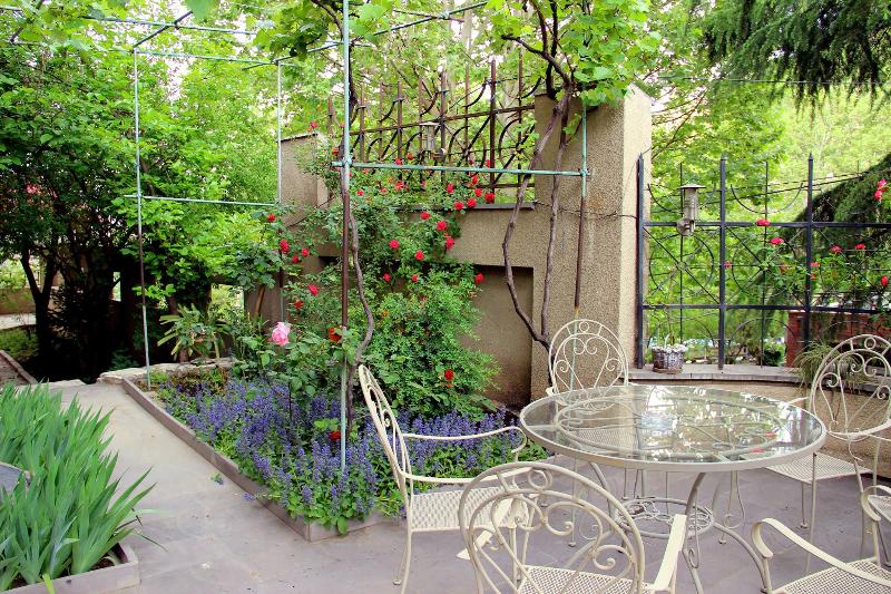 Iliani Hotel    image