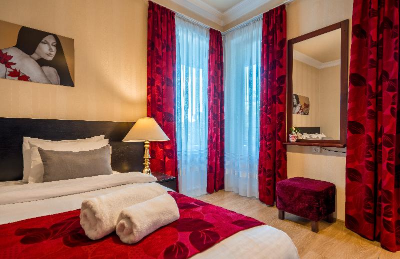 Iliani Hotel    image