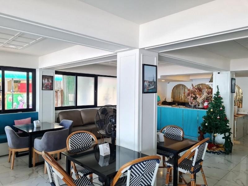 Opal House Hotel & Restaurant image