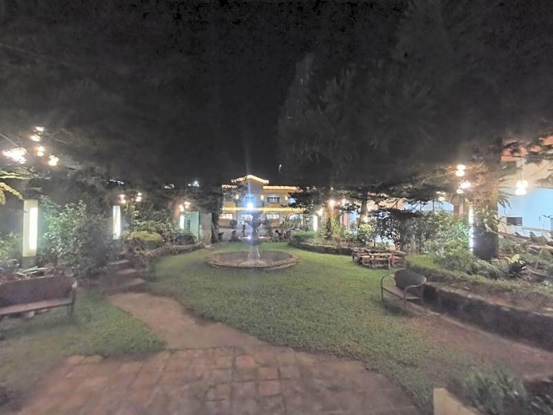 Tagaytay Country Hotel image
