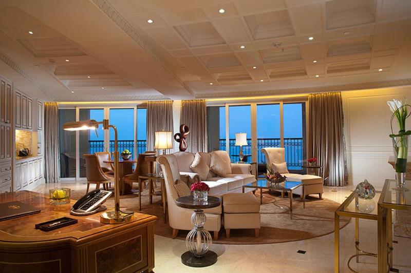 Grand Fortune Bay Hotel