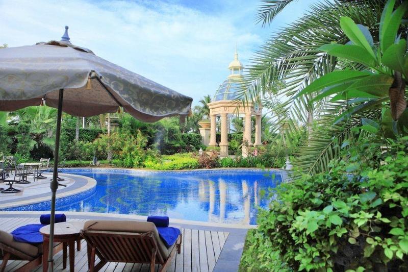 Grand Fortune Bay Hotel