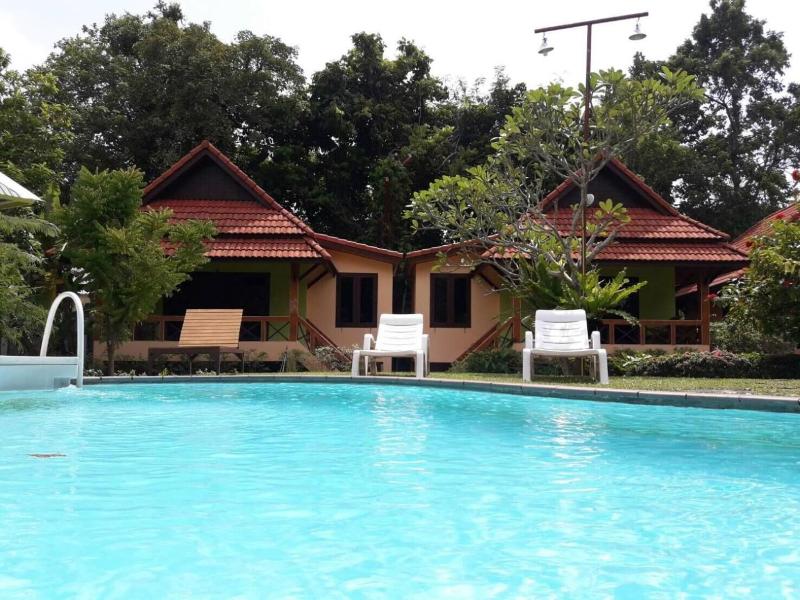 Green Villa image