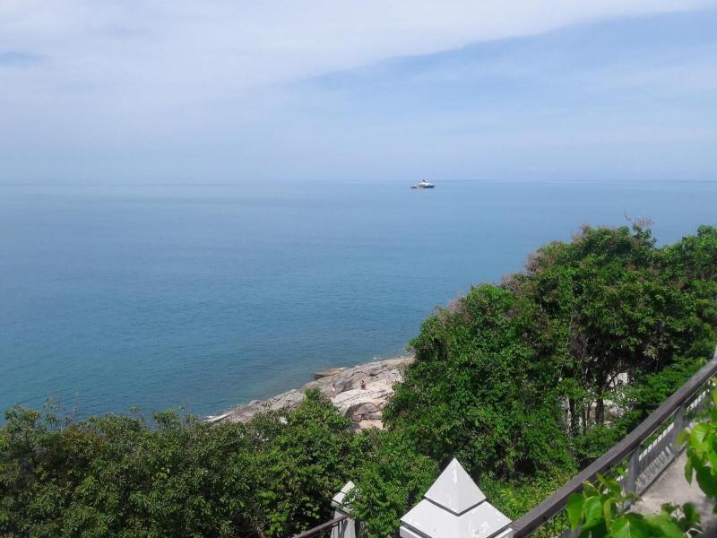 Green Villa image