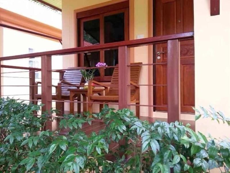 Green Villa image